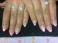 Zselé köröm akrillal és kagylóval