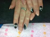 Fekete nugát köröm