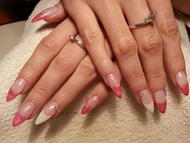 Best Nails - Málnás mandula