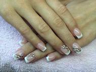 Best Nails - Zsele
