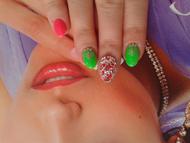 Neon zselés köröm