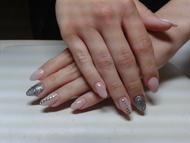 nude egy kicsit feldoba