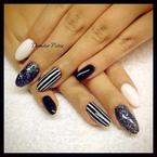 Fekete fehér variáció