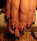 zseles korom akrill viragokkal