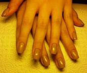 Best Nails - épített