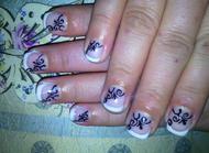 Saját köröm megerősítése