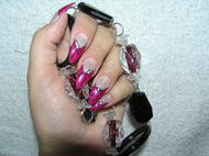 Akrillal díszített