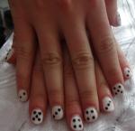 Best Nails - Fehéren fekete