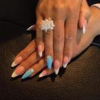 Francia mandula egy kis kékkel