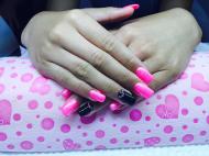 Best Nails - pink kocka