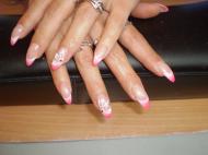 Best Nails - zselésköröm 