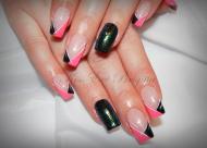pink fekete