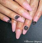 Oval nails 