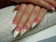 Hegyes fehér és matrica