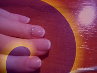 A rövid köröm is lehet szép