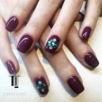 Aubergine