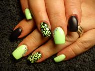 Matt fekete és neon zöld