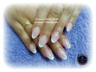 épített műköröm