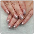 Saját köröm erősítése