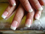 Best Nails - Anyának még a kezdetekkor