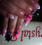 Zselés köröm díszítve