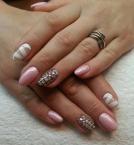 Rózsaszín fehér mintás