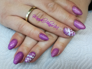 Csillámos lila mandula