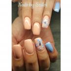 Porcelánnal szórt pillangó