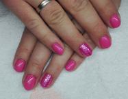 Zsófinak Nailfettis
