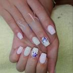 Nailfetti