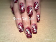 akrillal díszített