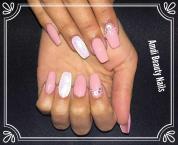 Zselés építés diszitéssel