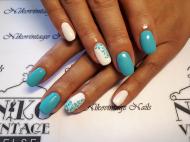 Best Nails - Türkiz fehérrel1