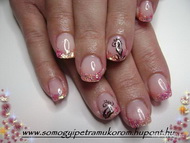 Viki első műkörme