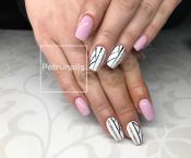 Vonal mintás köröm