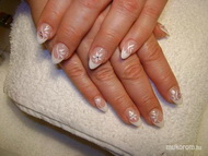 Ildikónak építettem