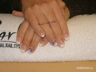 egymozdulat díszítés