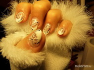 Best Nails - lakk díszítéssel