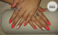 Neon nyári körmök és nailfetti