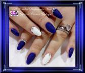 Blue nail art
