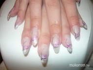 szimonetta ilyen lett