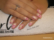 egymozdulat díszítés