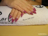 zselével díszített