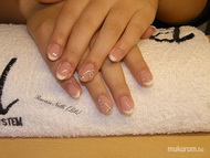 zselével díszített