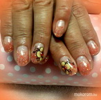 saját köröm megerősítése