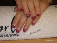 zselével díszített