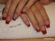 zselével díszített