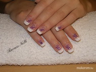 akrillal díszített