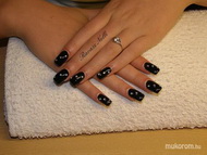 zselével díszített