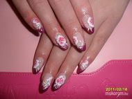 Akril díszítéssel